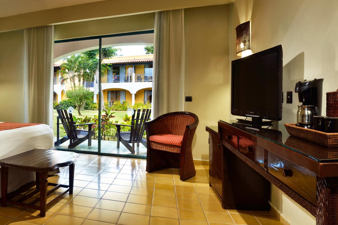 فندق باياهيبيفي  كاتالونيا لا رومانا - شامل الكل المظهر الخارجي الصورة